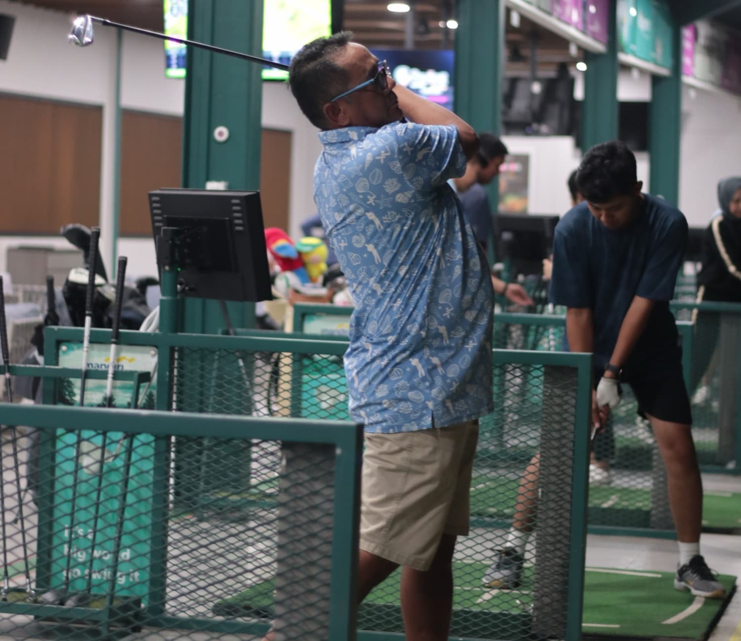 Image G Swing Driving Range 7