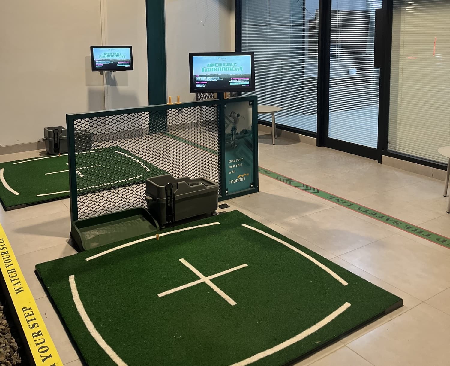 Image G Swing Driving Range 2