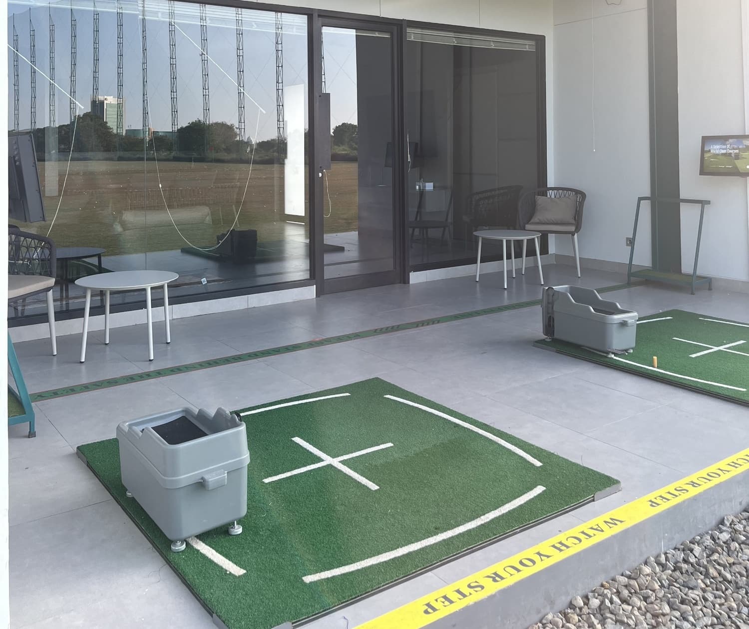 Image G Swing Driving Range 8